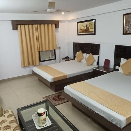 Hotel Su Shree Continental 5 Minutes Walk From New Delhi Railway Station Exterior foto