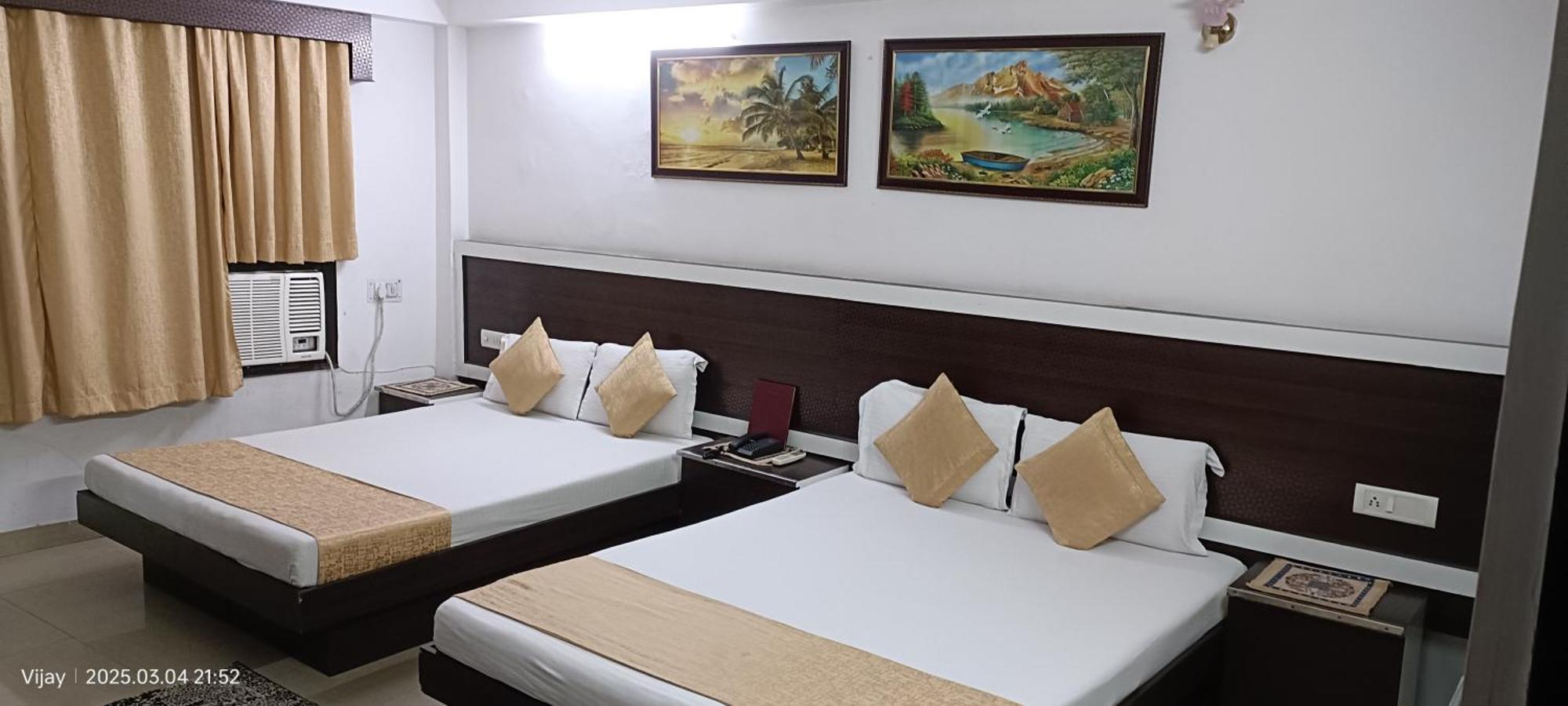 Hotel Su Shree Continental 5 Minutes Walk From New Delhi Railway Station Exterior foto