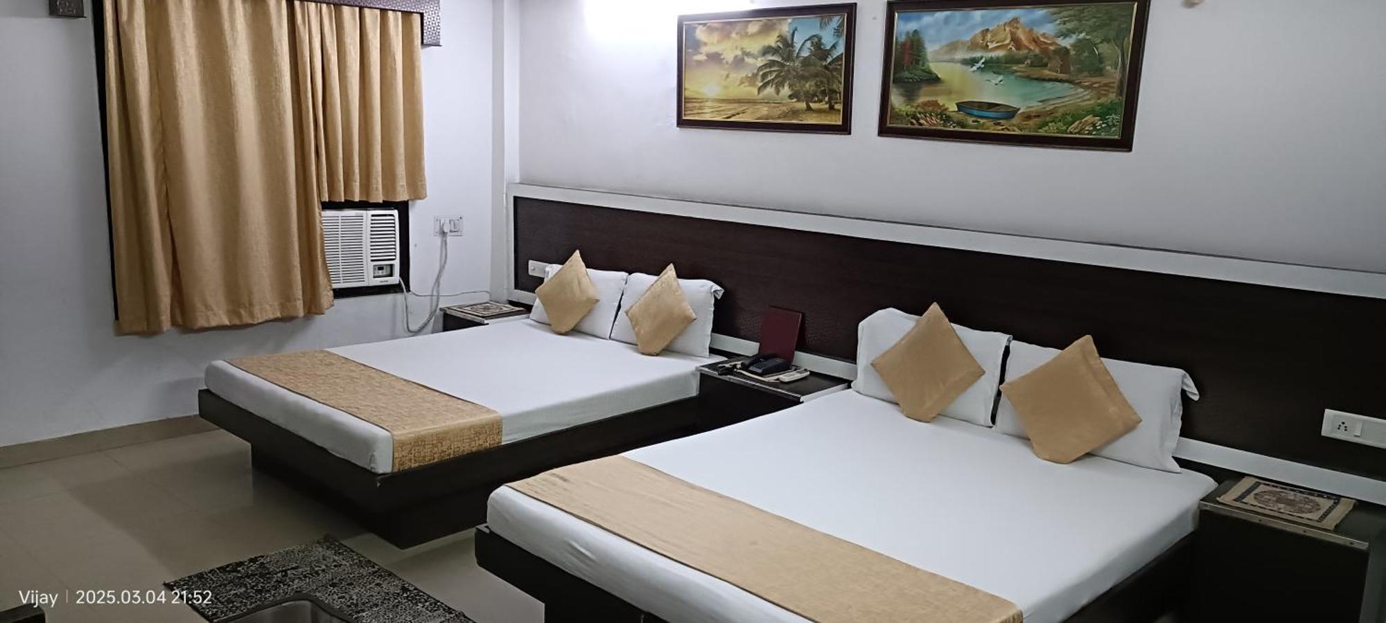 Hotel Su Shree Continental 5 Minutes Walk From New Delhi Railway Station Exterior foto