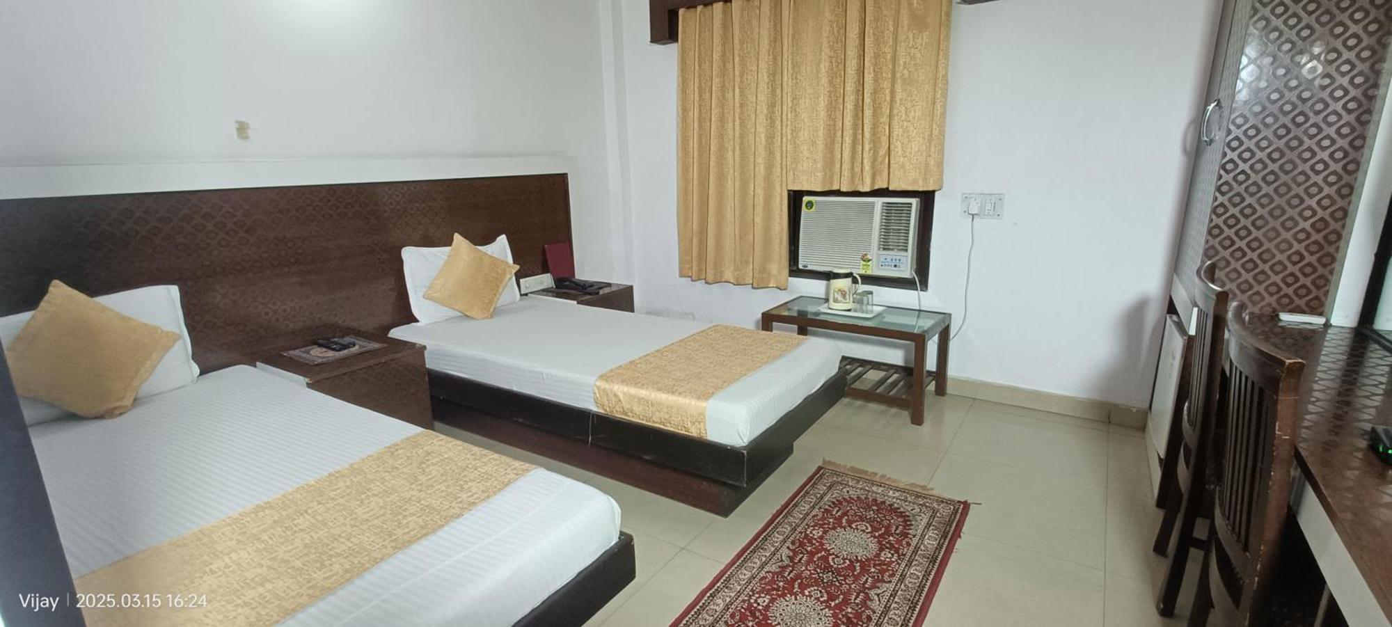 Hotel Su Shree Continental 5 Minutes Walk From New Delhi Railway Station Exterior foto