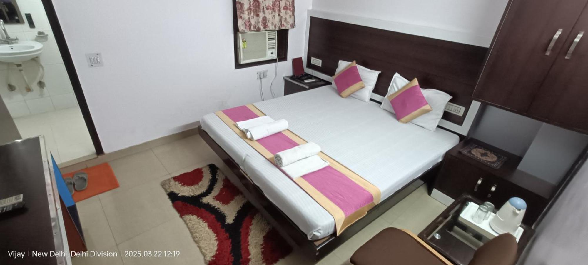 Hotel Su Shree Continental 5 Minutes Walk From New Delhi Railway Station Exterior foto