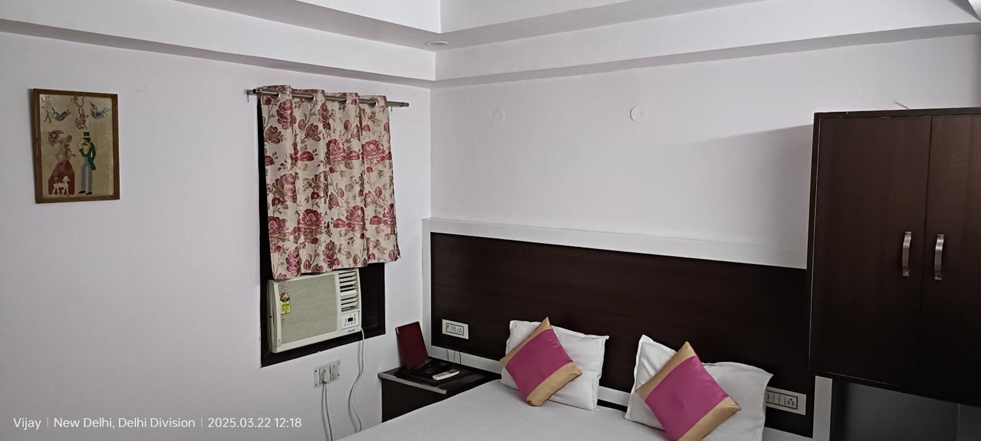 Hotel Su Shree Continental 5 Minutes Walk From New Delhi Railway Station Exterior foto